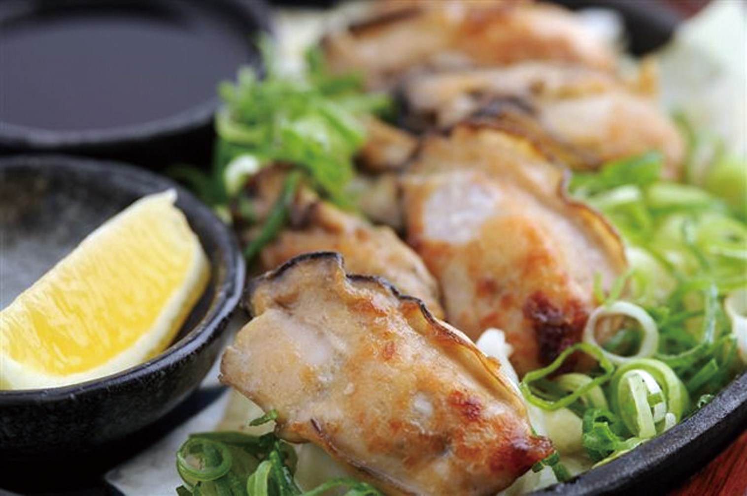 安佐南区で美味しい牡蠣を食べるならちんちくりん！！【お好み焼・鉄板焼 ちんちくりん COCORO店】