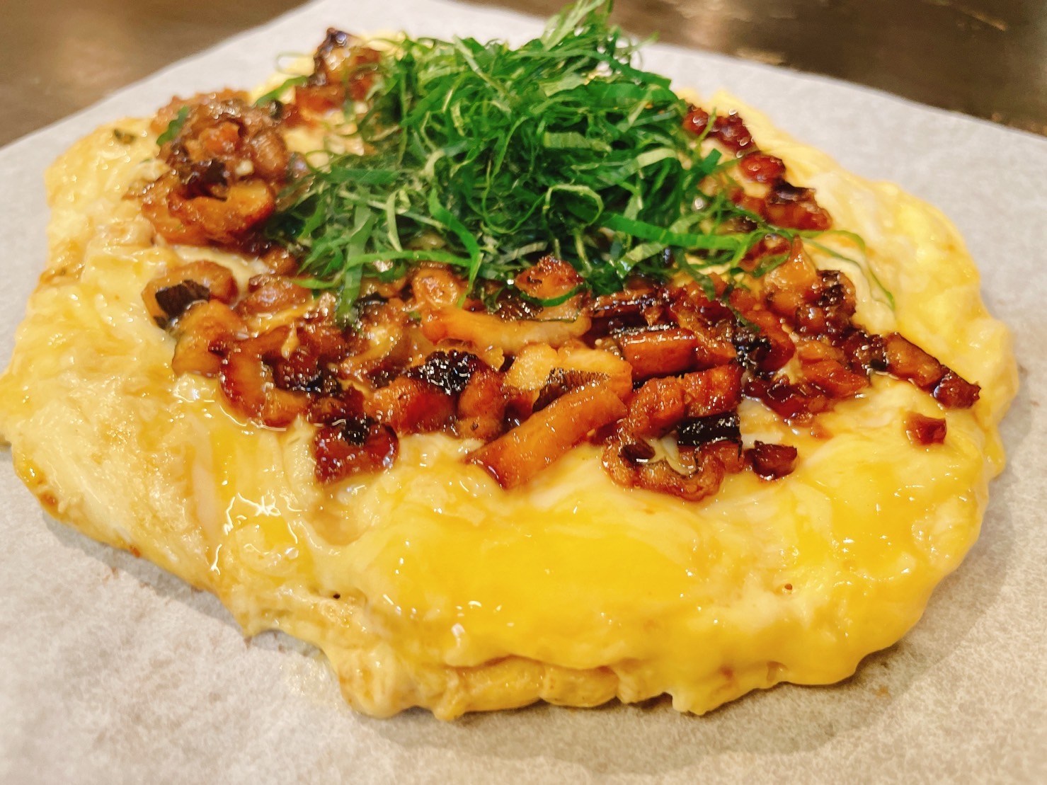 広島中区での広島旅行に！広島名物お好み焼き食べるなら【お好み焼・鉄板焼 ちんちくりん 流川店】