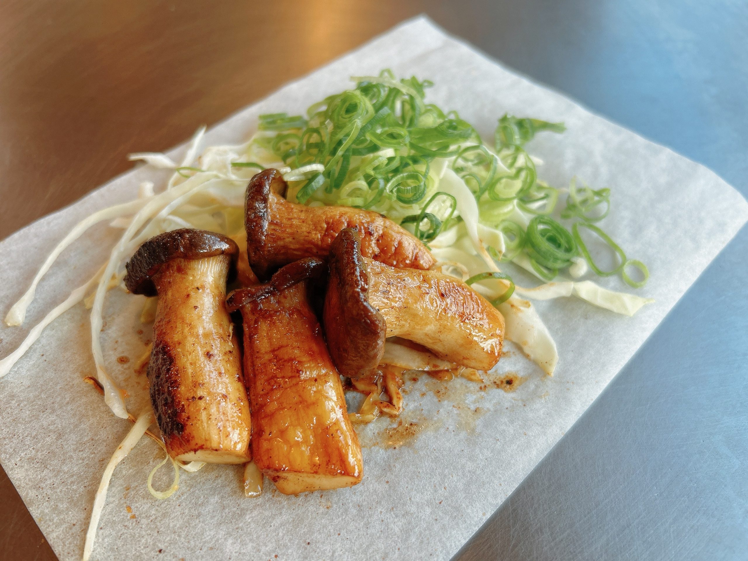 【野菜×ベジタリアン×鉄板焼き】お酒に合う一品料理、多数揃えています♪