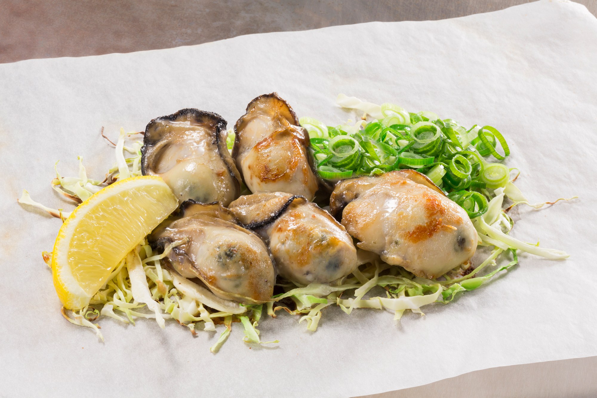 【ちんちくりん×海鮮料理×鉄板料理】オススメの海鮮料理は牡蠣のバター焼き♪