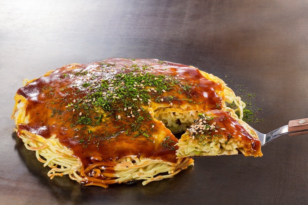 【お好み焼き×鉄板焼き×広島中心地】10月10日はじゅ～じゅ～でお好み焼きの日！