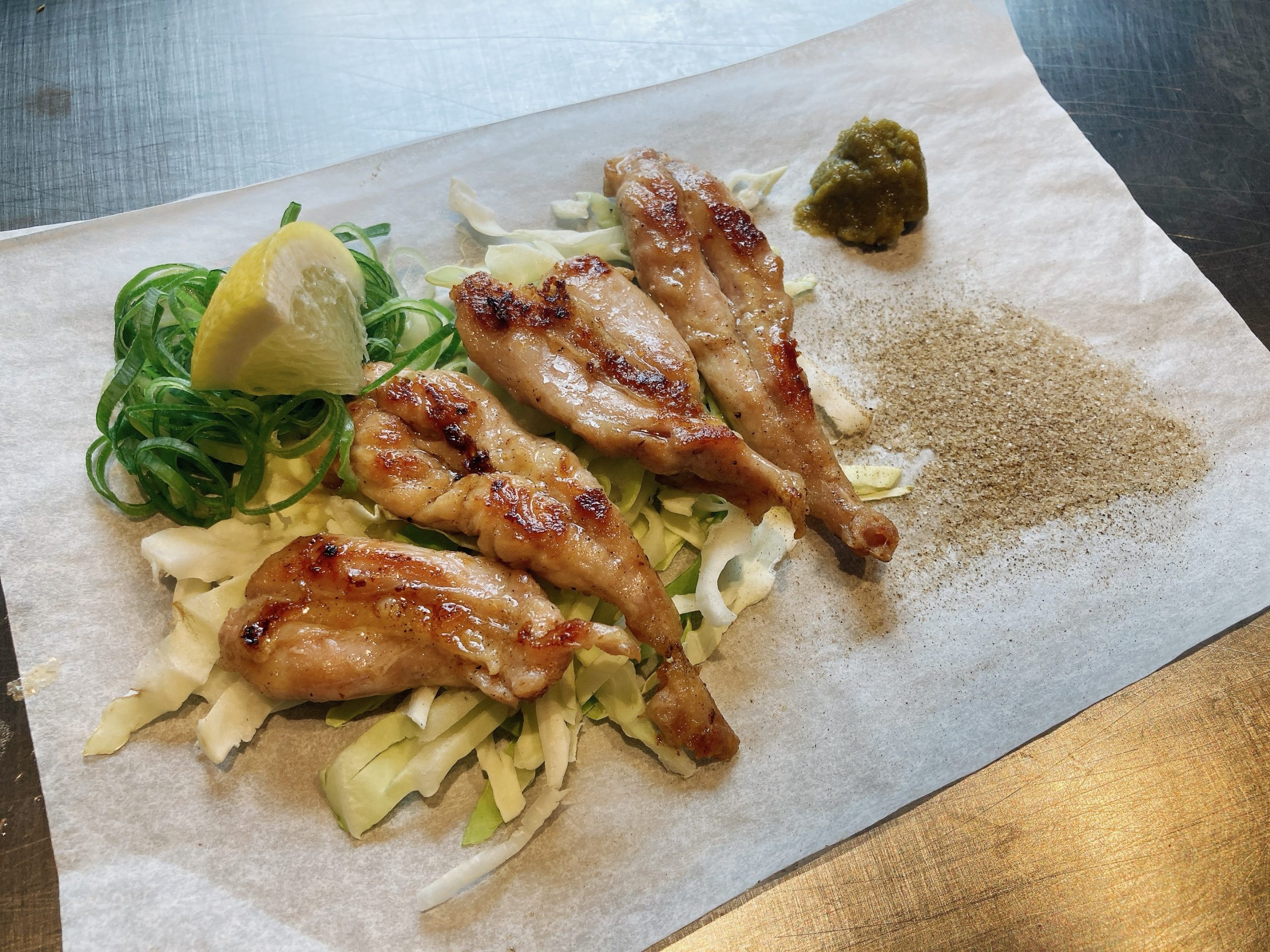 広島安佐南区のちんちくりんでオススメの鉄板料理「セセリの塩焼き」♪【お好み焼・鉄板焼ちんちくりん八木店】