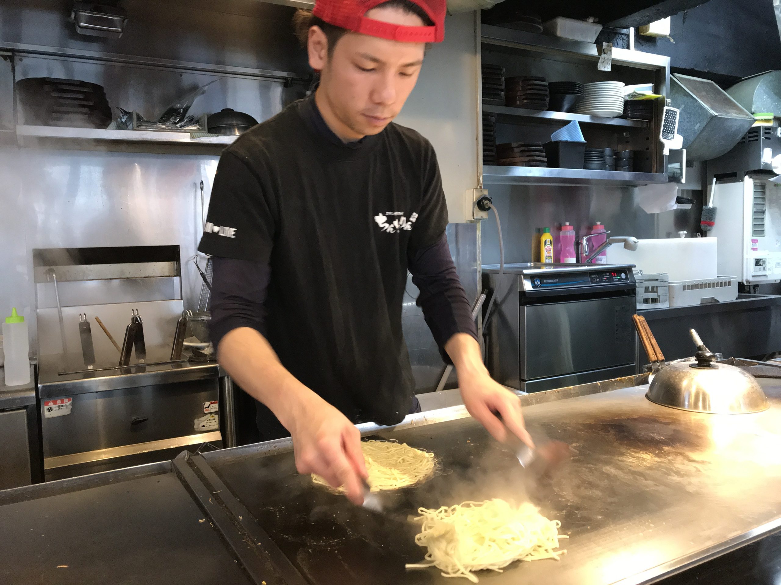 【ちんちくりん×お好み焼き×鉄板料理】ちんちくりんアプリ、やってます♪